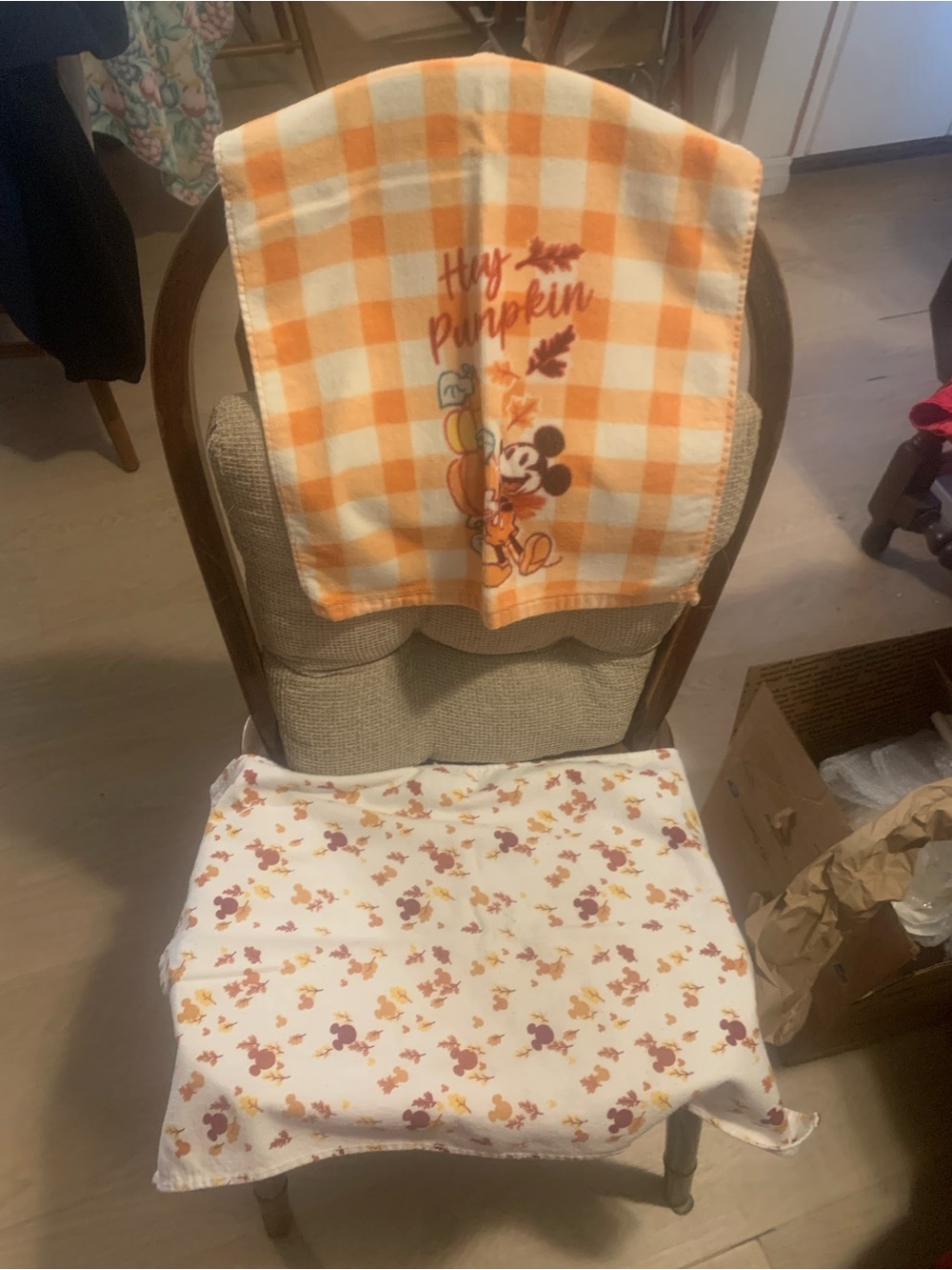 Disney kitchen towel set